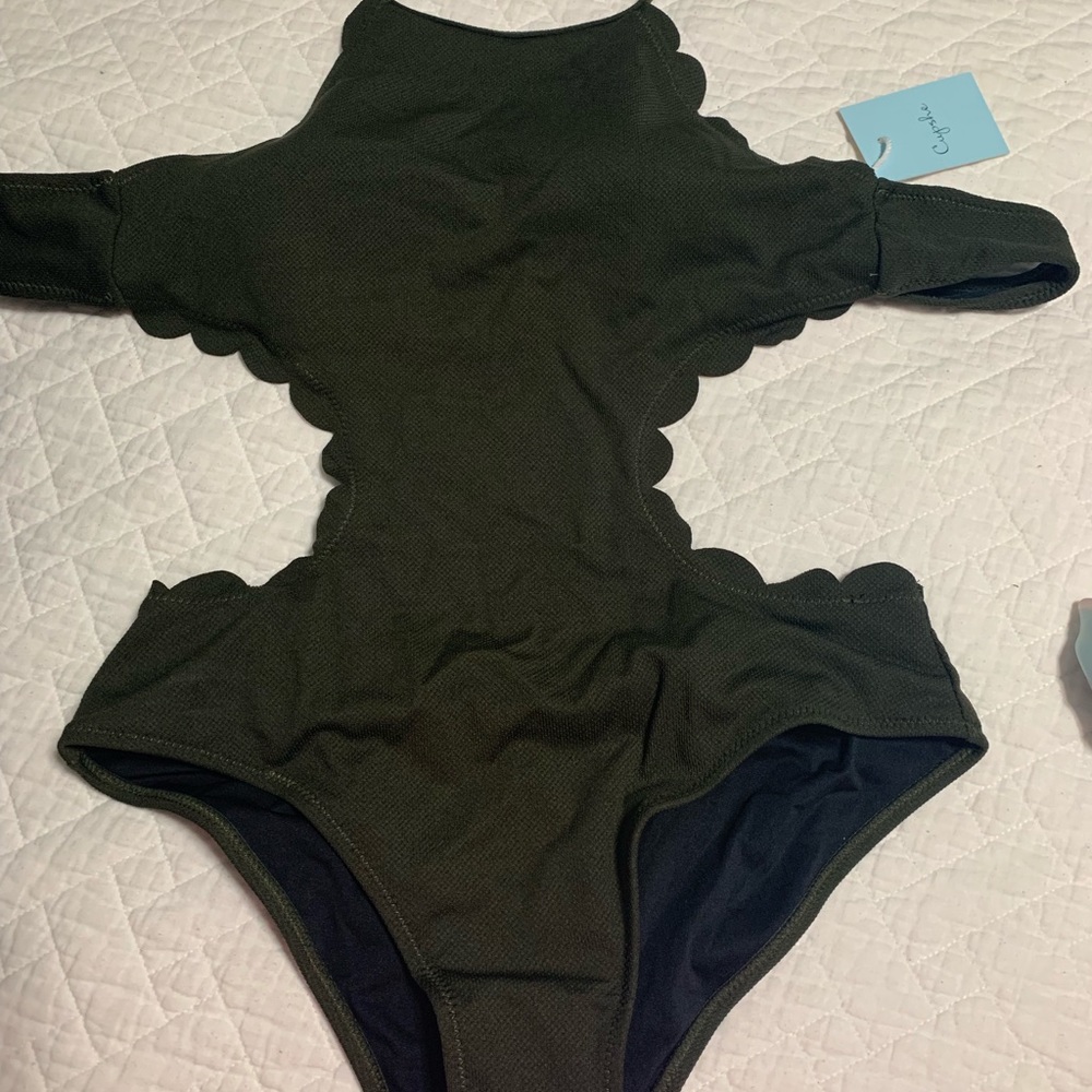 Cupshe Swimsuit